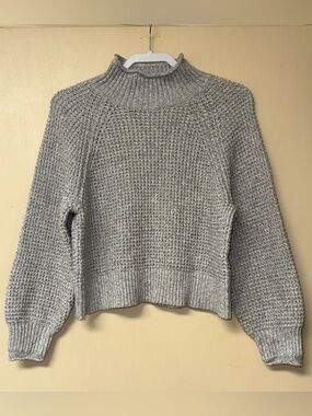 American Eagle Outfitters Gray Mock Neck Chunky Knit Sweater